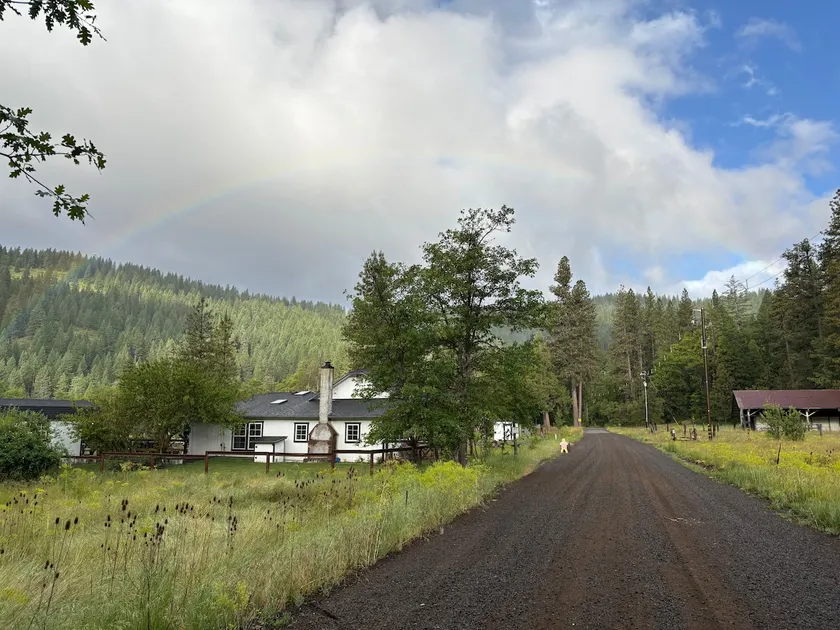 Farmhouse Dreams-bring your Horses! - Image 1