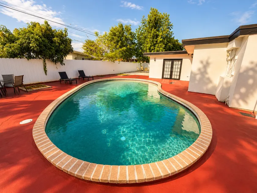 Modern West Park Oasis | 4BR • 3BA Family Home - Image 1