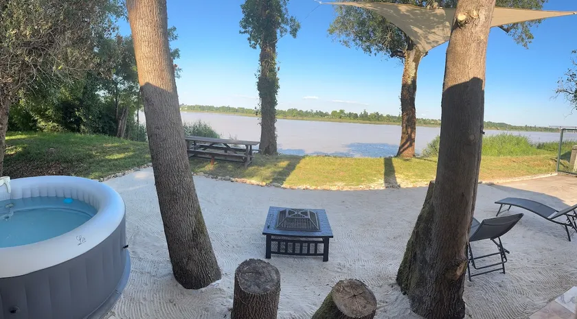 New studio • Jacuzzi • Banks of the Dordogne - Image 1