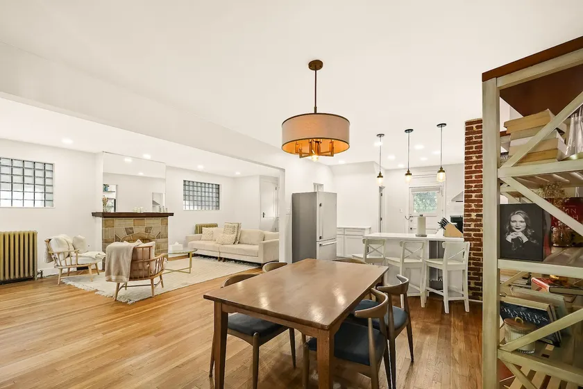 Cozy Squirrel Hill Home Near Parks & Universities - Image 1