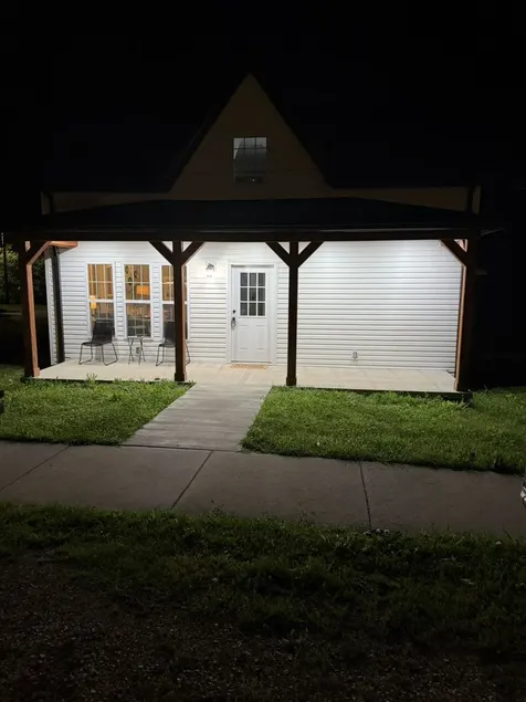 House in Beautiful Buffalo Missouri 3 bedroom 2.5 - Image 1