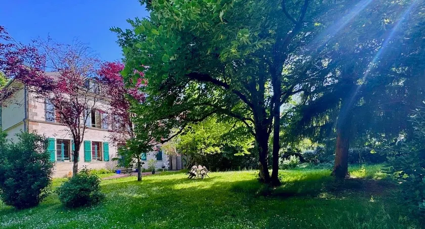 Le Manoir Mermoz - Peaceful haven in Rennes - Image 1