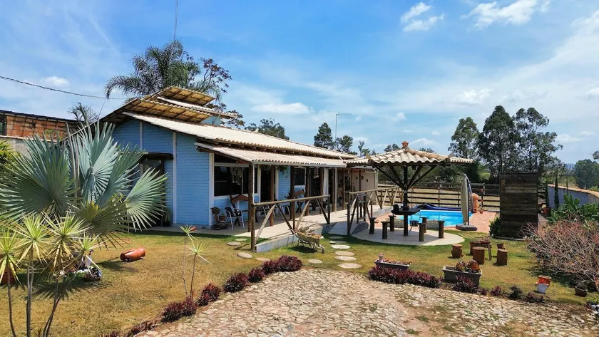 Canto da Siriema, Vilarejo em Pedras, Itatiaiucu - Image 1