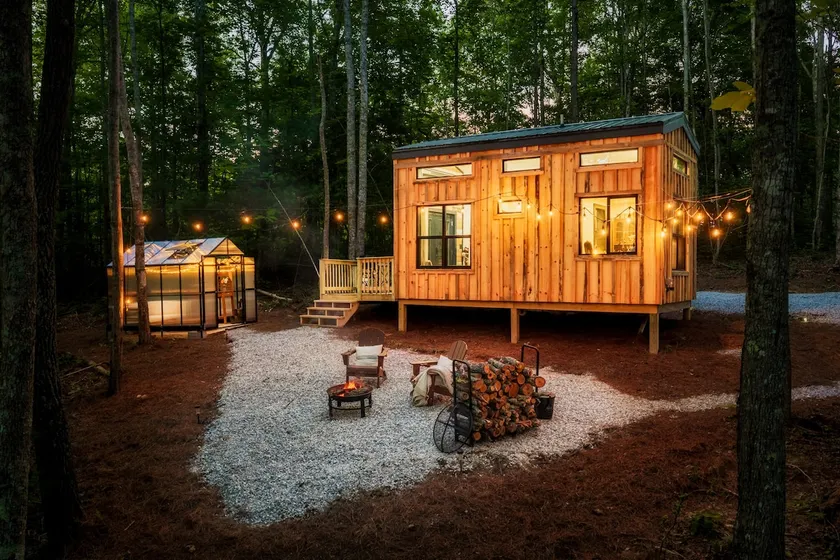 Secluded Luxury Glamping Cabin | 10 Acres in Woods - Image 1