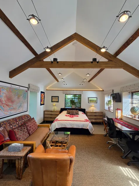 Spacious Studio - Bicester Village & Silverstone - Image 1
