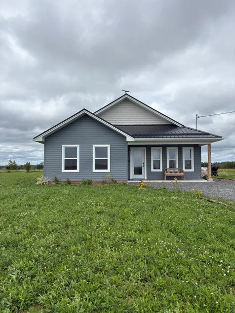 Bayside Cottage - Image 1