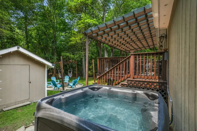 Summit Pines Retreat | 3BR | Hot tub | Game room - Image 1