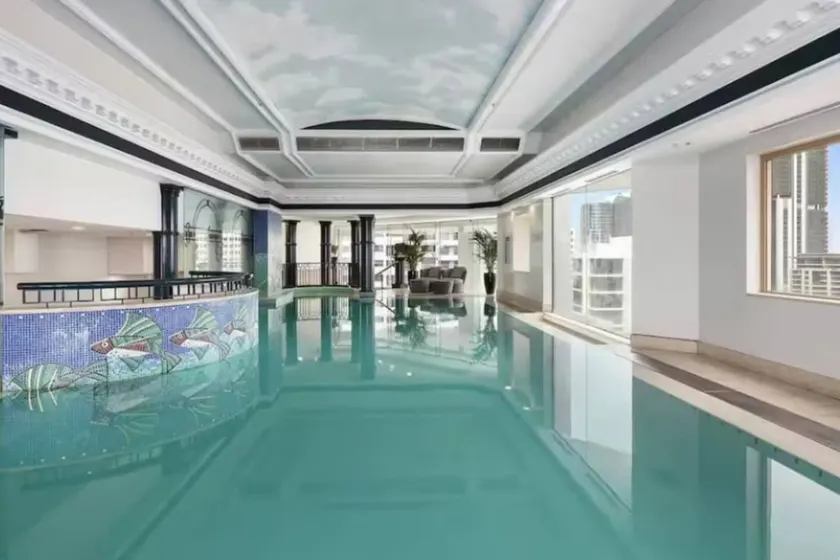 Stylish 1BR in The Rocks with Pool, Gym and Spa - Image 1