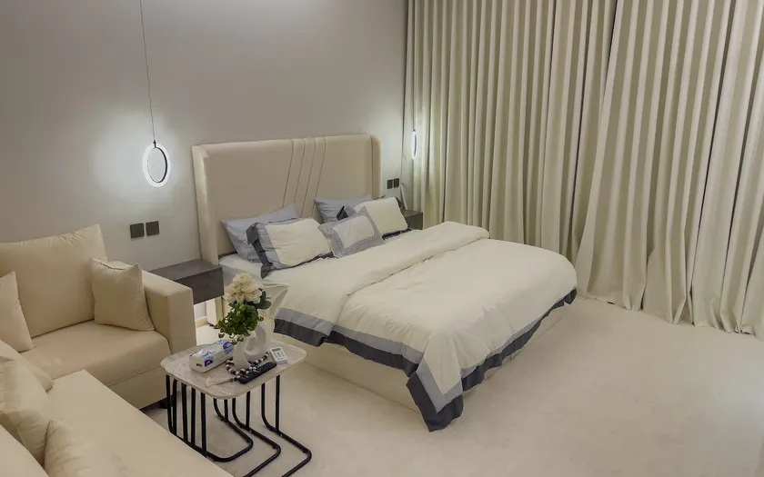 Studio with a master bed, a special coffee corner, and self check-in - Image 1