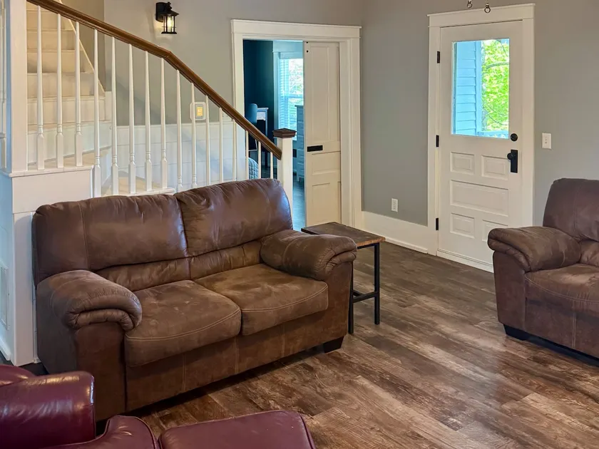 River House - - Image 1