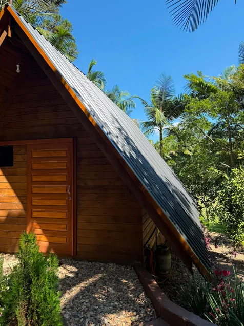Rustic chalet with bathtub in José Boiteux - Image 1
