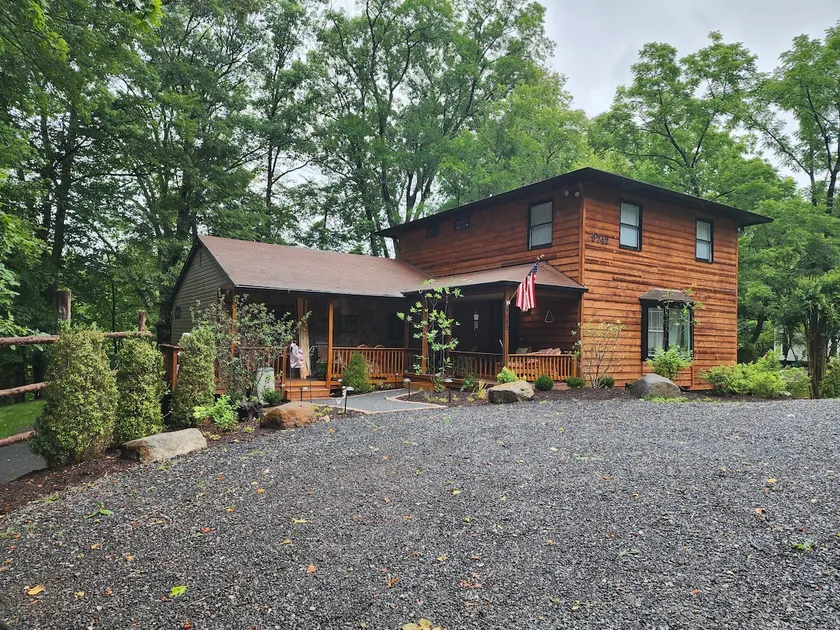 Private retreat in Manassas sleeps 7-1 hr from DC - Image 1