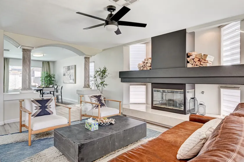 Beautiful 6BR with Casita, Game Room and Pool and Jacuzzi) - Image 1