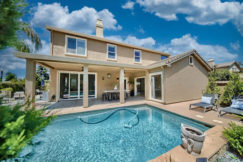 HUGE Turlock Resort Style Luxury Home - Image 1