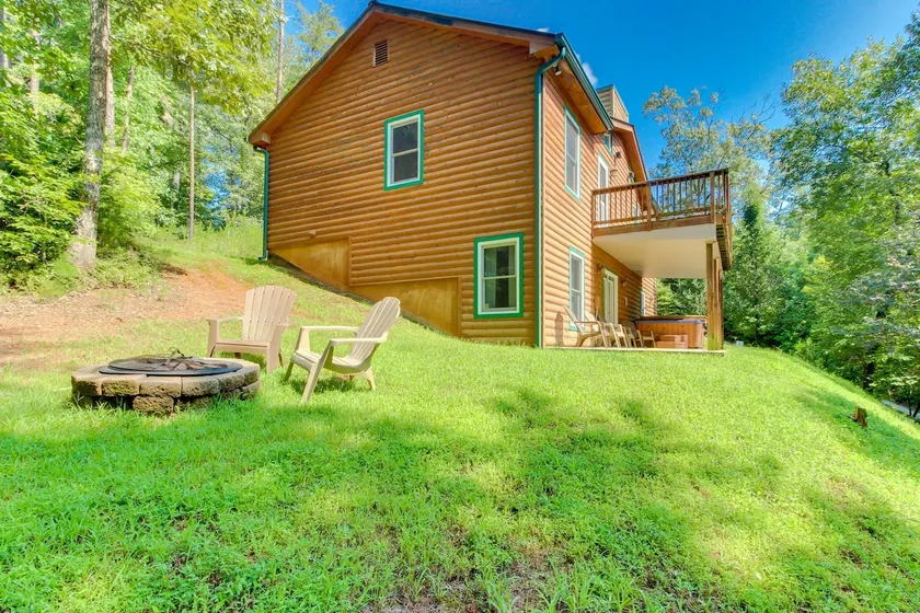 Bears Cove - Image 1
