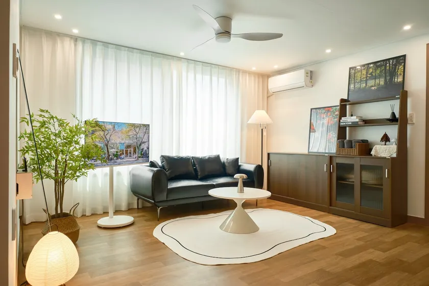 [NEW] Parking available | 12 people | Air conditioning in each room | 5 beds | Family, business trip, group | - Image 1