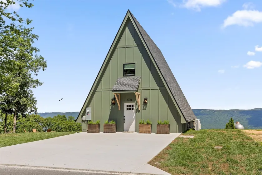 The Perch - Image 1