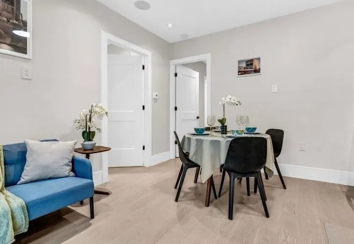 Modern 2BR 2BA by UBC | AC, Prkg, Transit, Pvt Ent - Image 1