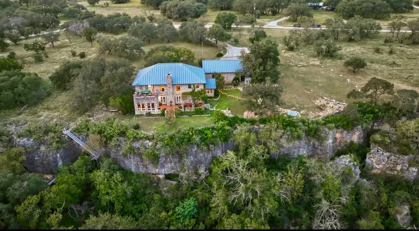 Stone Home Ranch on the Pedernales River - Image 1