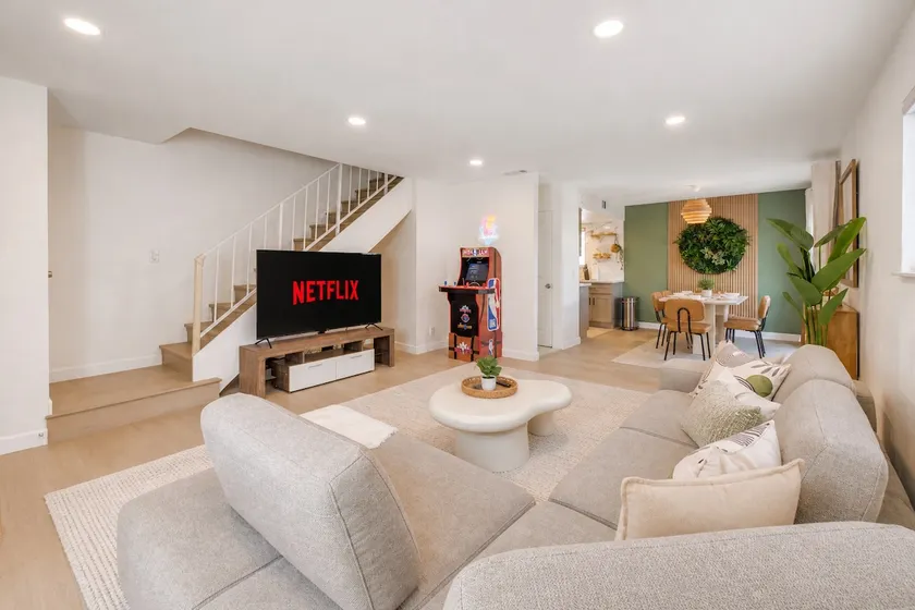 King Bed | Townhouse with EV Charging | Garage - Image 1