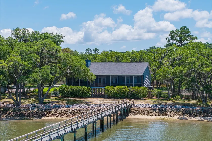 Coastal Seclusion with Sweeping Intracoastal Views - Image 1