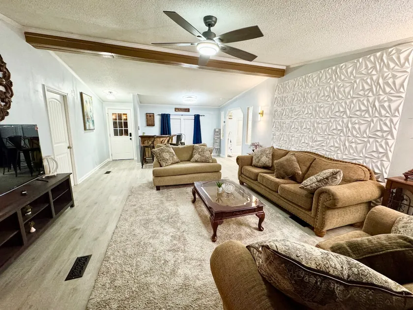 House in Maurepas near St. Amant/Gonzales/Sorrento - Image 1