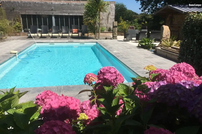 Swimming pool & private terrace Pink Granite Coast GR34 - Image 1