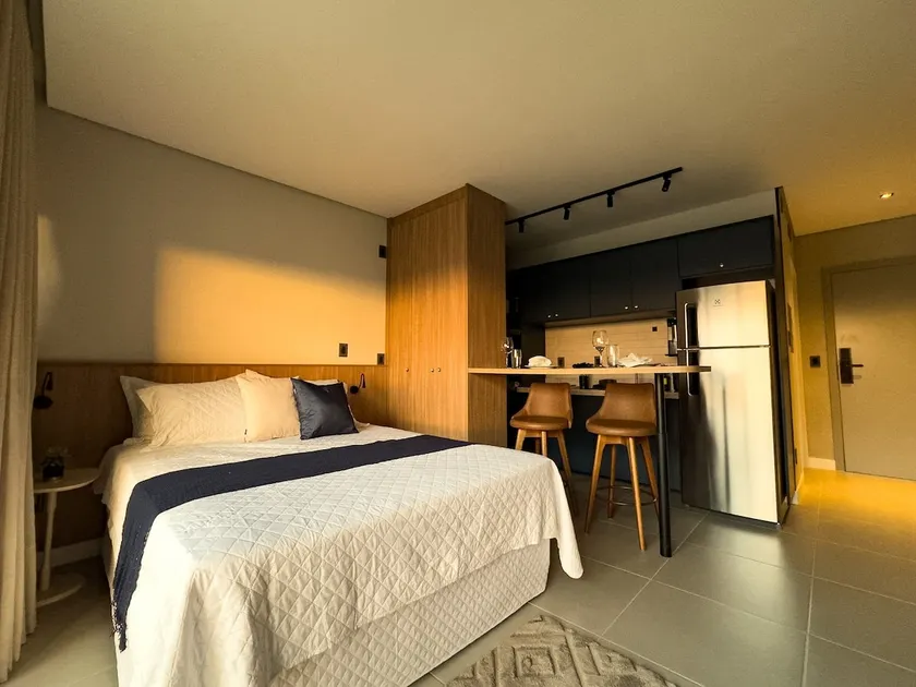 73A Studio Moderno e Sofisticado - Moov Smart Home - Image 1