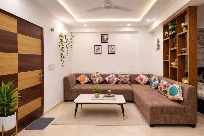 Divine Brij Stays - Image 1