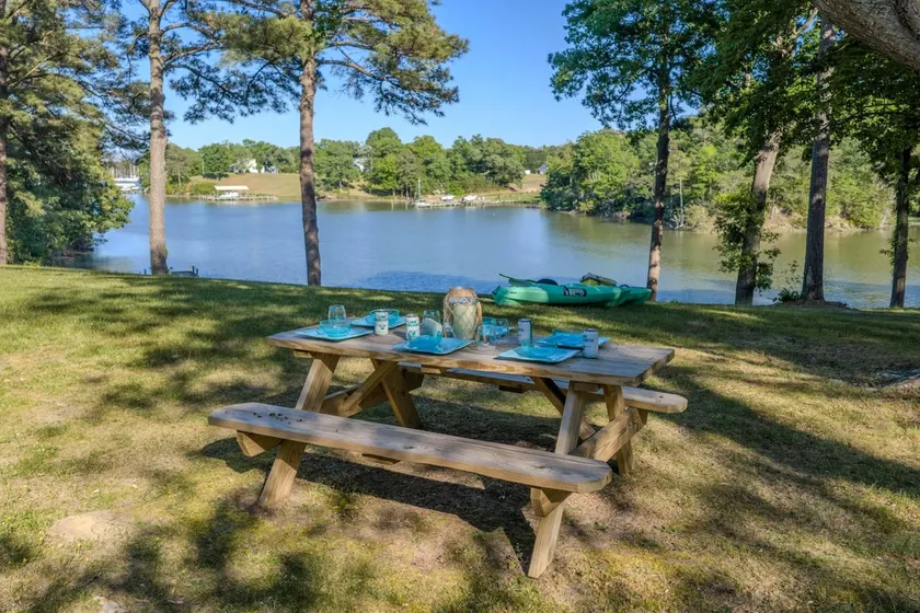 Locklie’s Creek Retreat - Image 1
