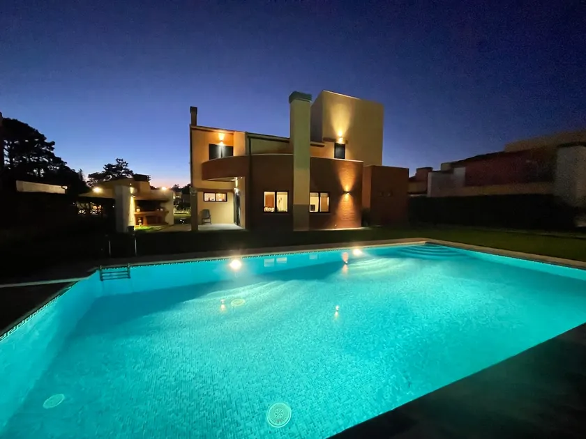 Villa Fernandos - Image 1