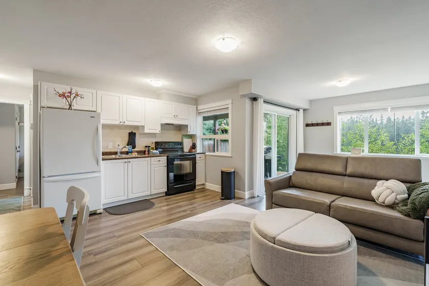 Tide + Trail: 1-bedroom guest suite - Image 1