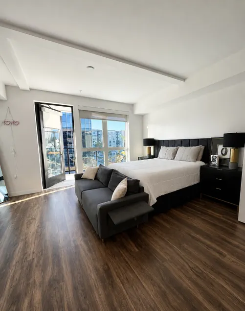 Sunset Blvd Studio apartment in the heart of city - Image 1