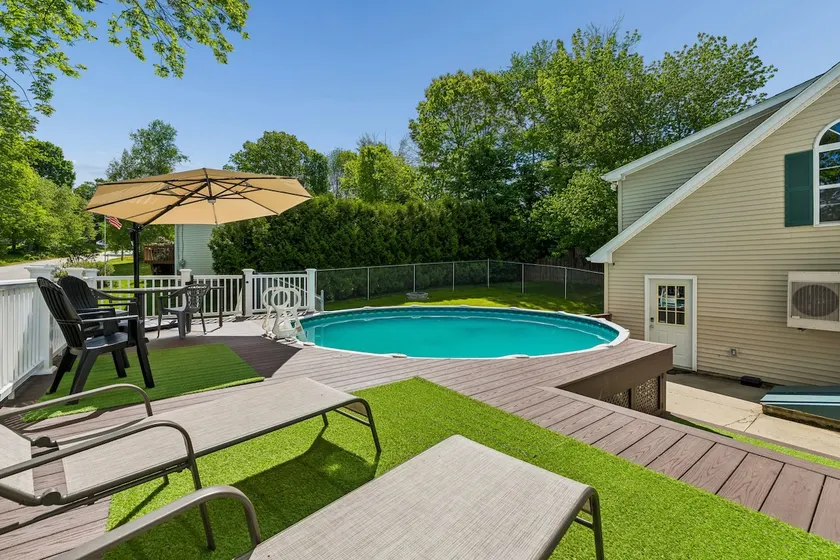 Pool, Dream Home Gym, TV+Desk Each Room, Games - Image 1