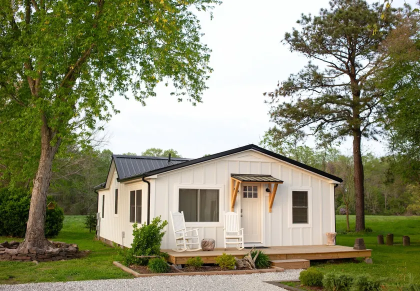 Charming countryside bungalow, just off the Beach! - Image 1