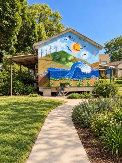 House on a kibbutz - Image 1