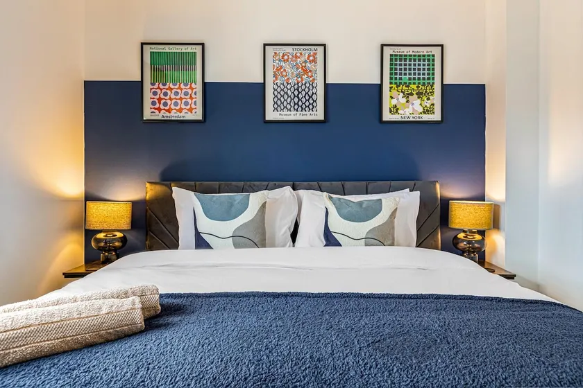 Contractor Base | Parking | 4 Beds | Fast Wi-Fi - Image 1