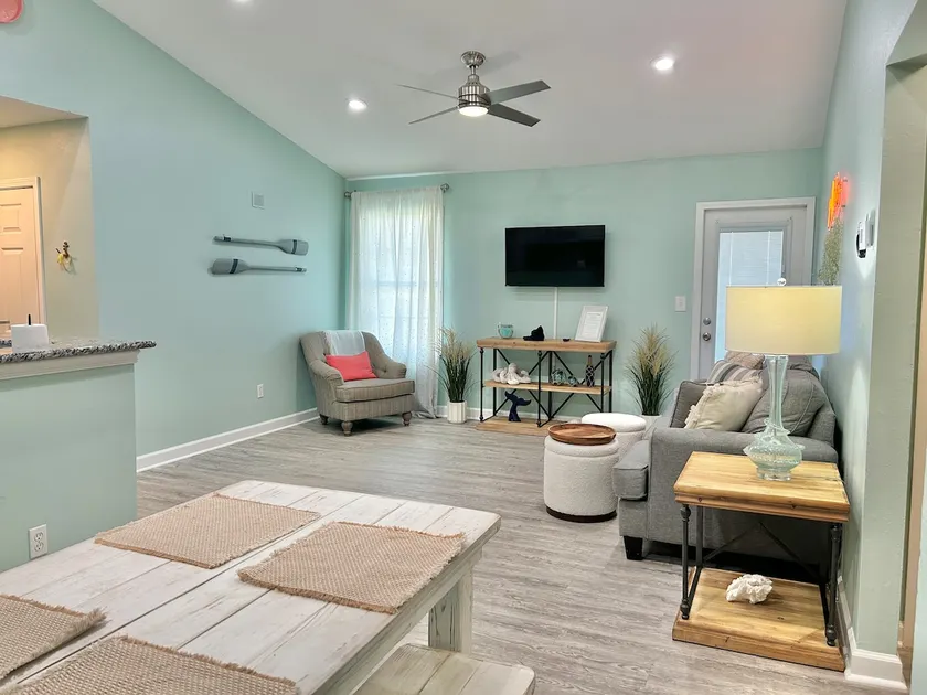 Coastal Condo | Prime Location | Pool | GulfShores - Image 1