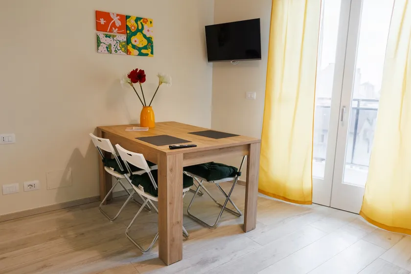 Casa Nicole Elegante Monolocale a Collegno - Image 1