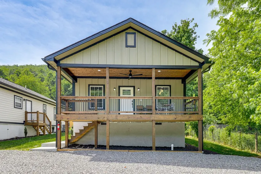 Pet-Friendly Outdoor Retreat Near Nolichucky River - Image 1