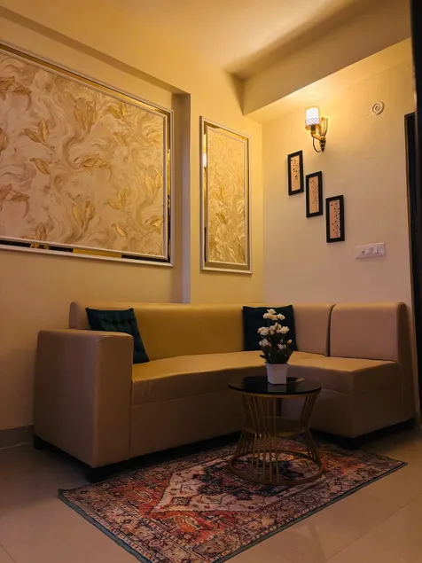 The room has been booked by everyone. - Image 1
