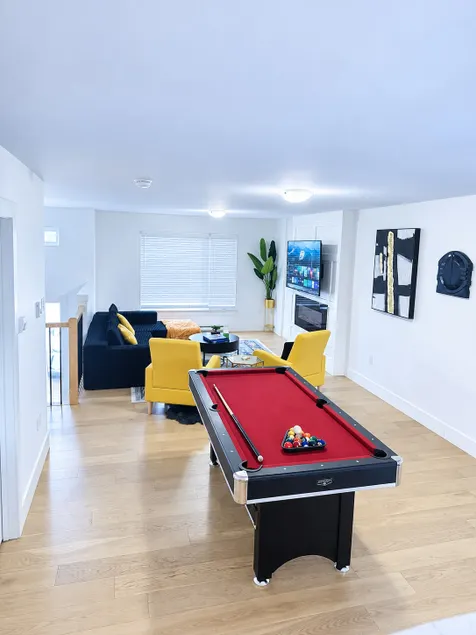 Stylish 3-Bedroom Full House Near Magnetic Hill - Image 1