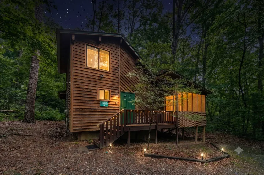 Unicoi Pines | Hot Tub, Pet-Friendly Cabin Near He - Image 1
