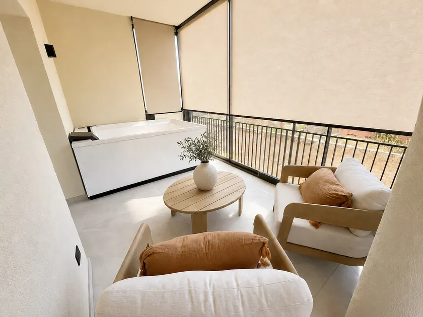 Grifone Suite with Private Jacuzzi - Image 1