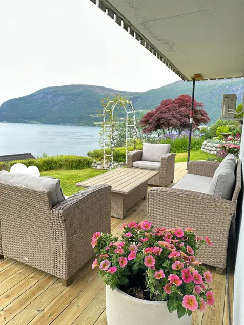 Villa Myklebust - Image 1