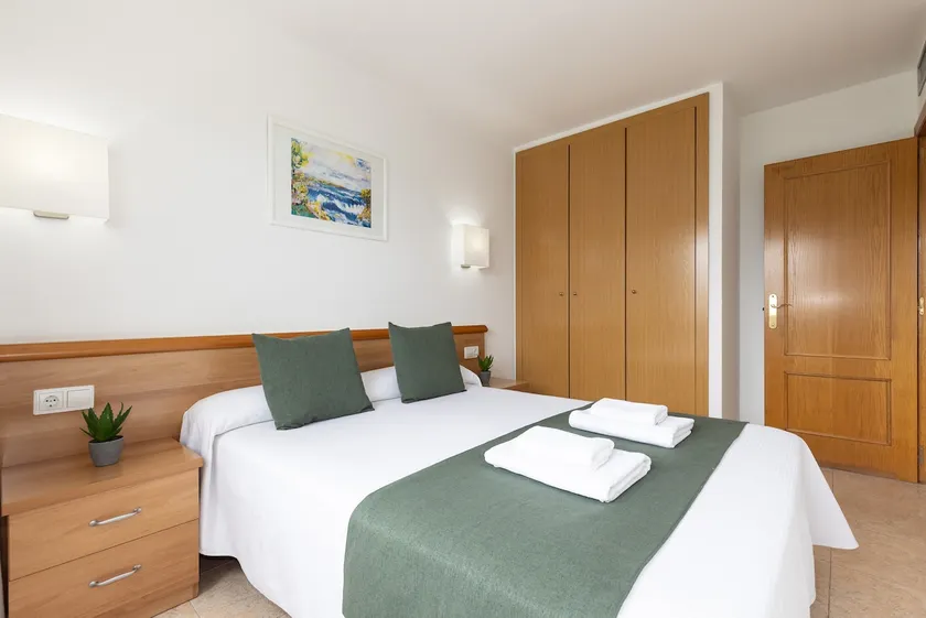 Pineda Suites, Pineda Suites - 3 bedrooms - Image 1