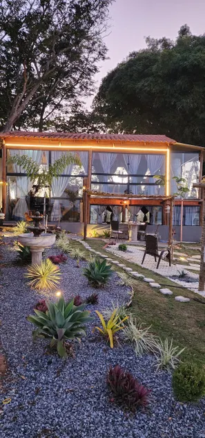 Refúgio do Lago glass cabin (HOT WATER + AIR CONDITIONING) - Image 1