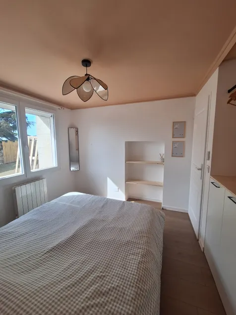 Ground floor apartment with garden - Image 1