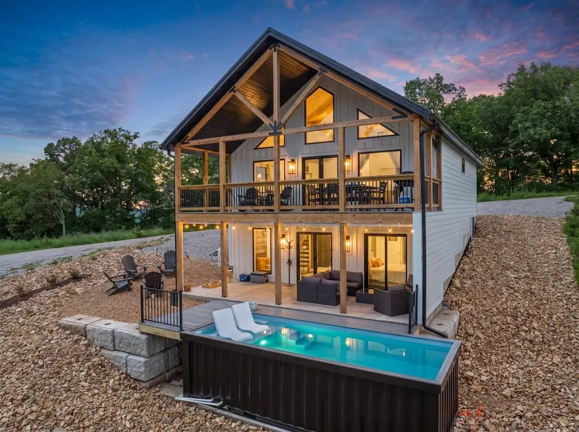Brand New | Million Dollar View | Table Rock Lake - Image 1