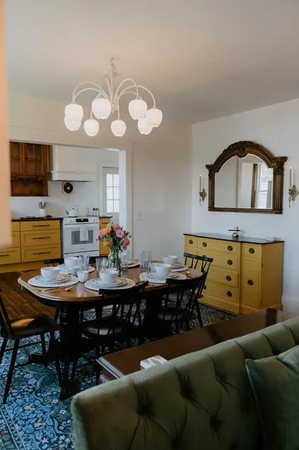 It’s a Vibe: Private Hughesville Stay, sleeps 6 - Image 1